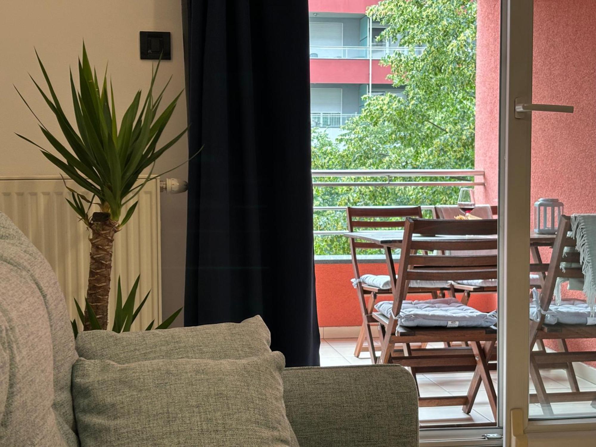 Terrace Bliss Apartment With Free Garage Zagreb Bagian luar foto