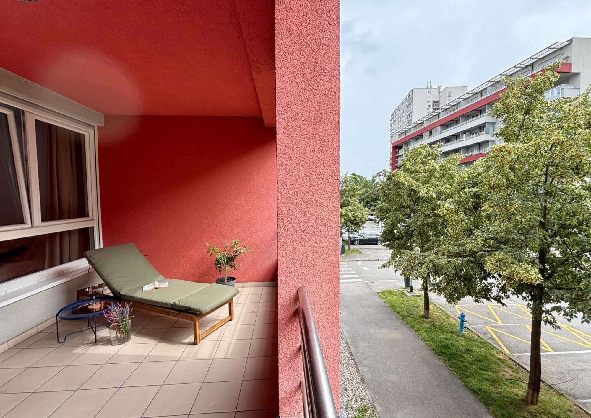 Terrace Bliss Apartment With Free Garage Zagreb Bagian luar foto